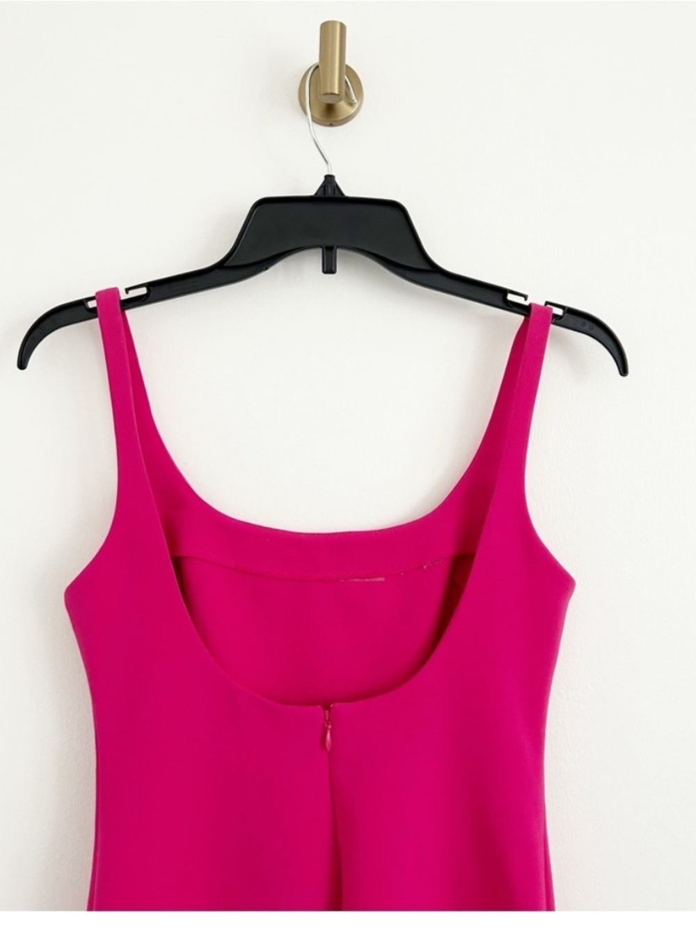 Likely Pink Scoop Back Sleeveless Pencil Sheath Dress Size 4 - Picture 5 of 5